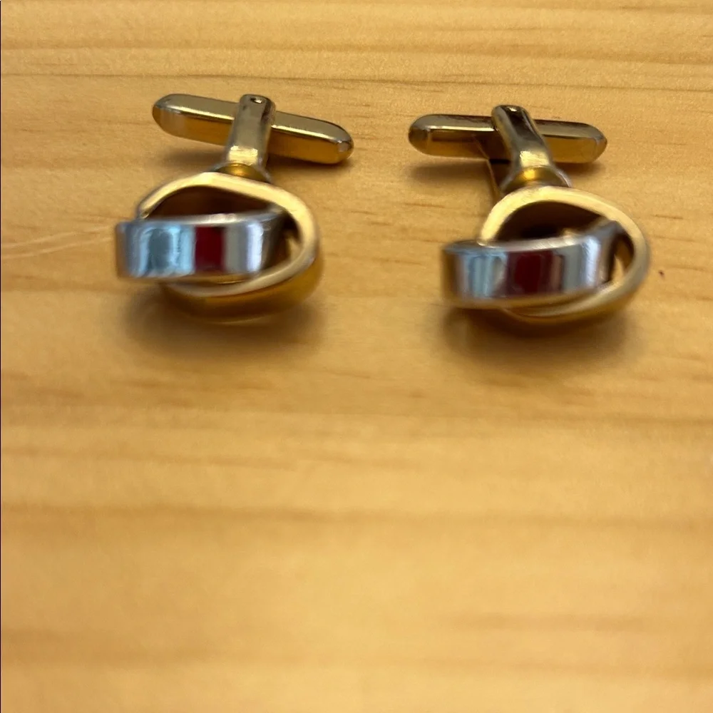Vintage Silvertone and Goldtone Knot Cuff Links